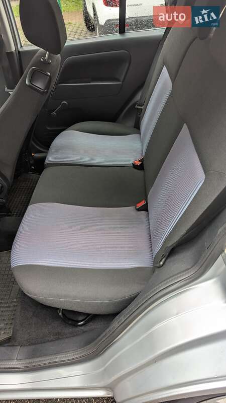 Хэтчбек Ford Fusion 2009 в Киеве фото 8 Хэтчбек Ford Fusion 2009 в Киеве