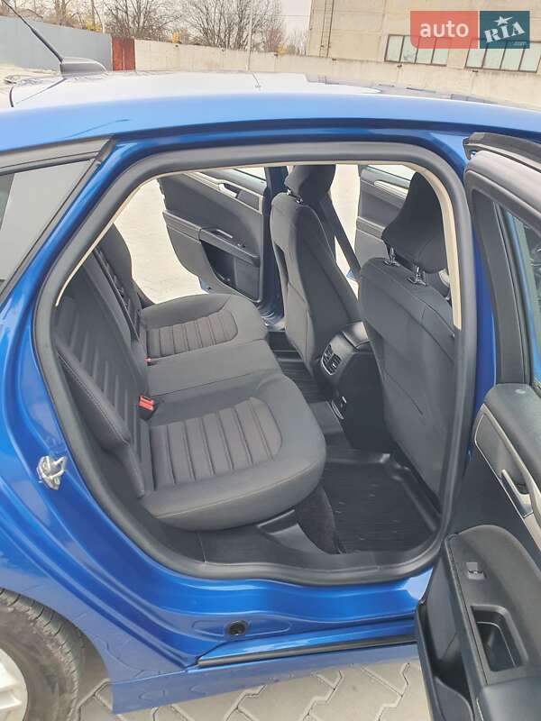 Седан Ford Fusion 2017 в Тернополе фото 12 Седан Ford Fusion 2017 в Тернополе