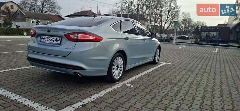 Седан Ford Fusion 2013 в Одессе