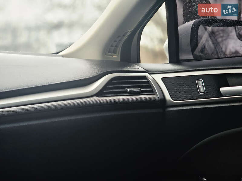 Седан Ford Fusion 2017 в Львове фото 30 Седан Ford Fusion 2017 в Львове