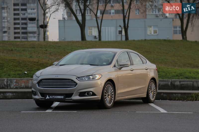 Седан Ford Fusion 2014 в Киеве фото 3 Седан Ford Fusion 2014 в Киеве