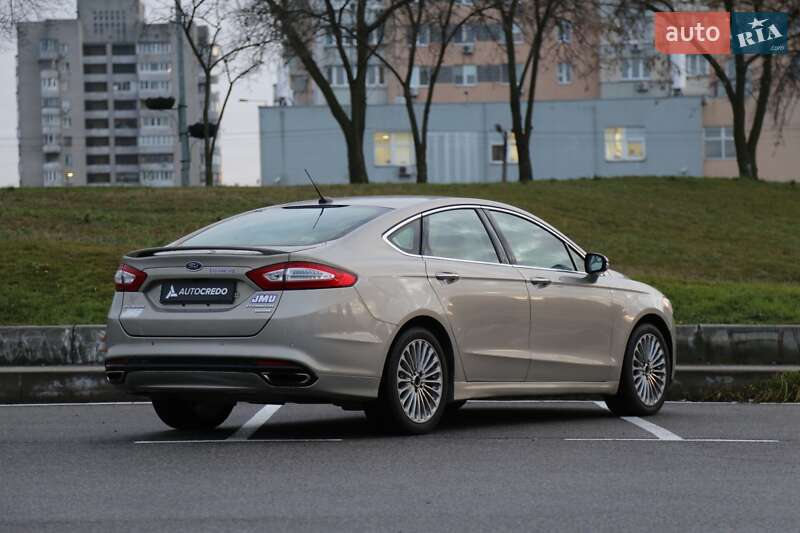 Седан Ford Fusion 2014 в Киеве фото 7 Седан Ford Fusion 2014 в Киеве