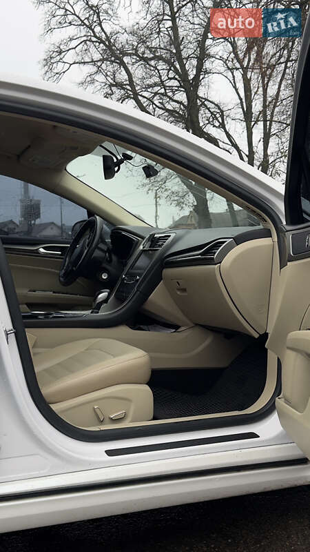 Седан Ford Fusion 2013 в Киеве фото 15 Седан Ford Fusion 2013 в Киеве