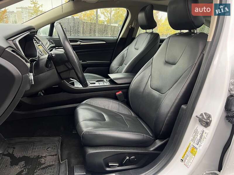 Седан Ford Fusion 2019 в Киеве