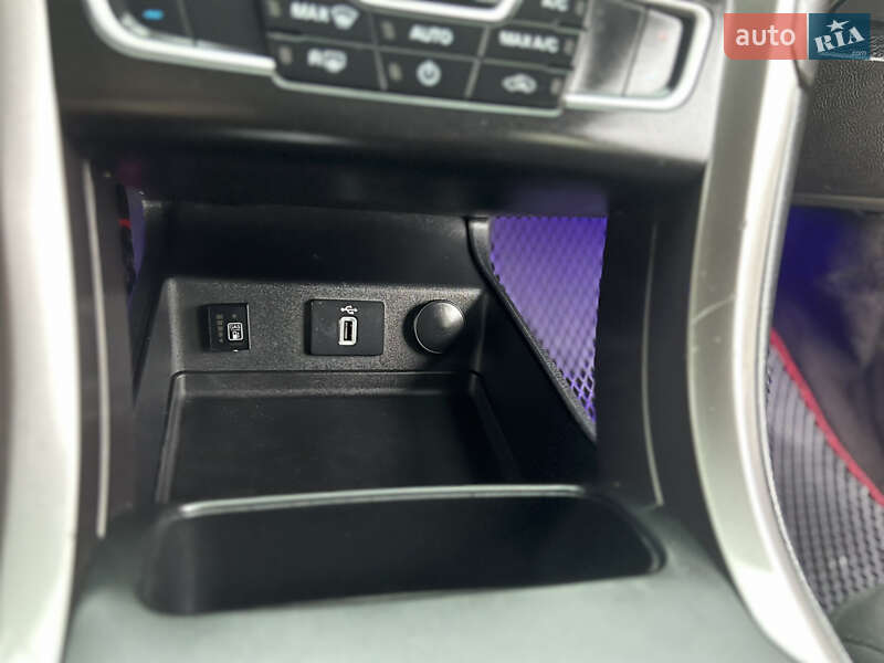 Седан Ford Fusion 2016 в Хмельницком фото 20 Седан Ford Fusion 2016 в Хмельницком