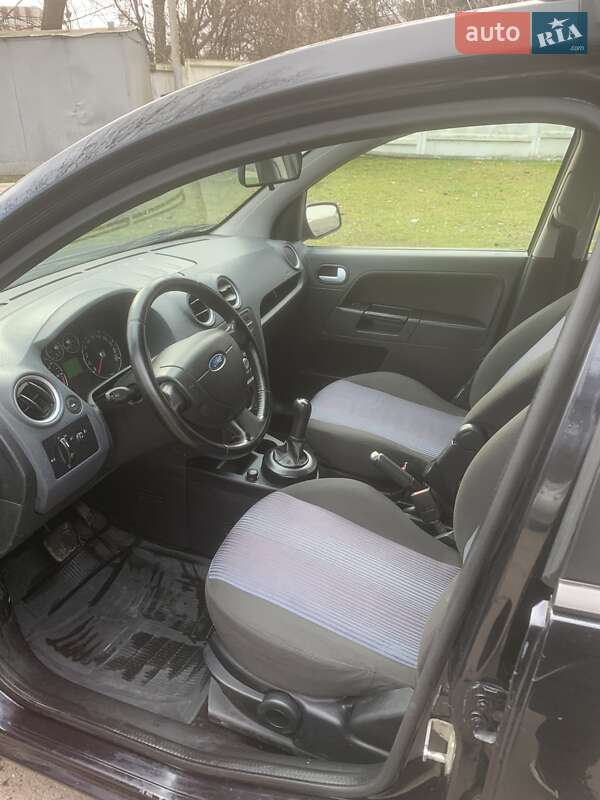 Хэтчбек Ford Fusion 2008 в Львове фото 11 Хэтчбек Ford Fusion 2008 в Львове