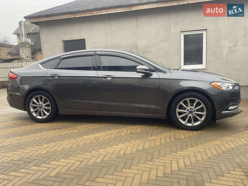 Седан Ford Fusion 2016 в Киеве фото 5 Седан Ford Fusion 2016 в Киеве