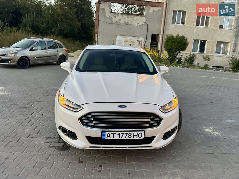 Ford Fusion 2015