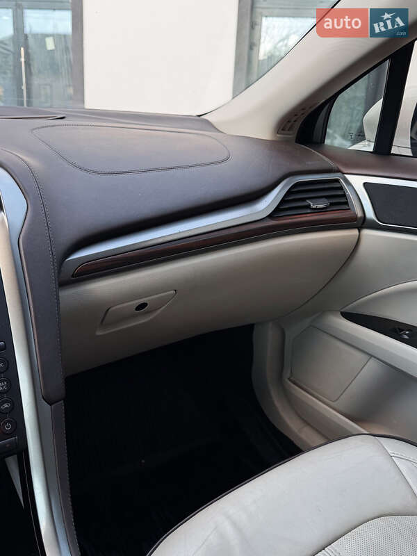 Седан Ford Fusion 2017 в Черкассах фото 23 Седан Ford Fusion 2017 в Черкассах
