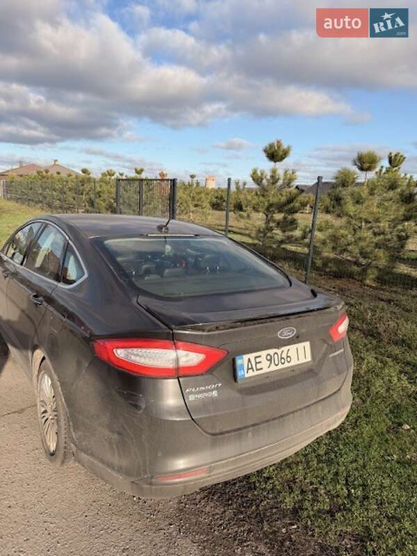 Седан Ford Fusion 2013 в Днепре фото 5 Седан Ford Fusion 2013 в Днепре