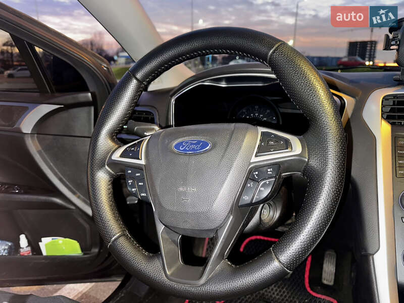 Седан Ford Fusion 2014 в Киеве фото 39 Седан Ford Fusion 2014 в Киеве