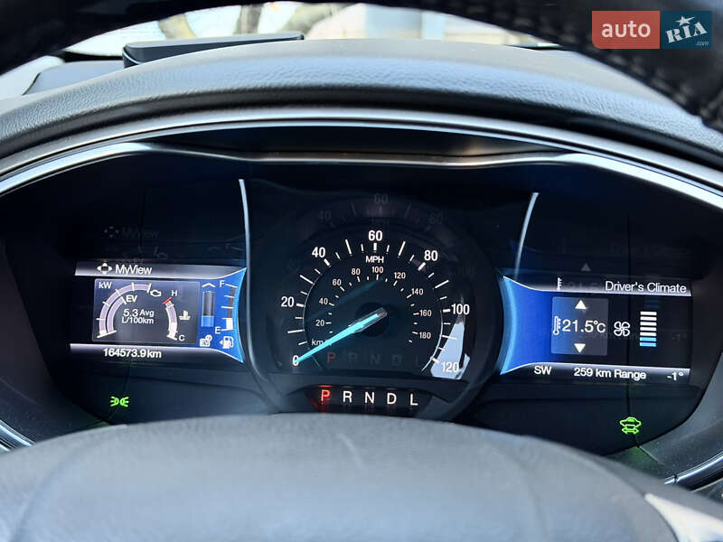 Седан Ford Fusion 2016 в Киеве фото 19 Седан Ford Fusion 2016 в Киеве