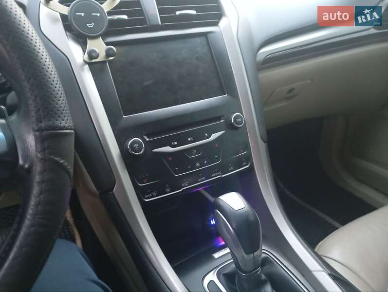 Седан Ford Fusion 2013 в Запорожье