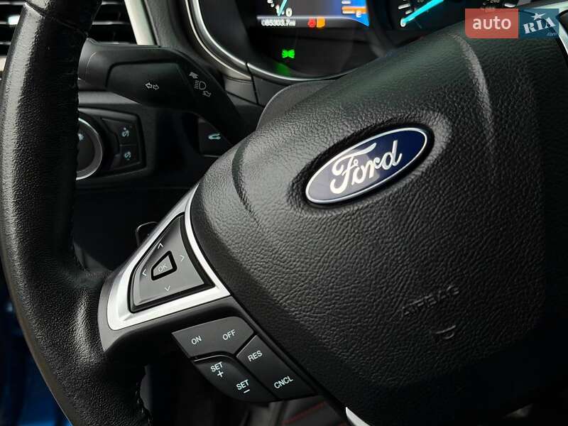 Седан Ford Fusion 2017 в Харькове