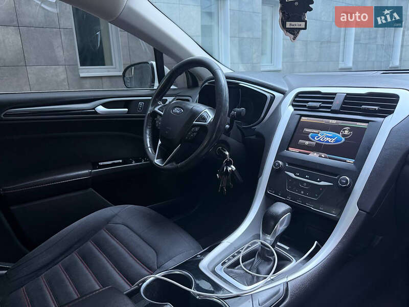Седан Ford Fusion 2014 в Полтаве