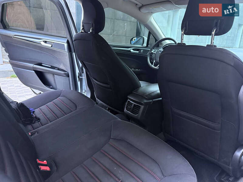 Седан Ford Fusion 2014 в Полтаве