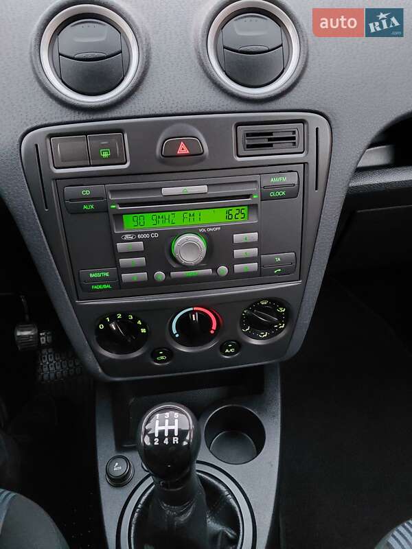 Хэтчбек Ford Fusion 2008 в Виннице фото 11 Хэтчбек Ford Fusion 2008 в Виннице
