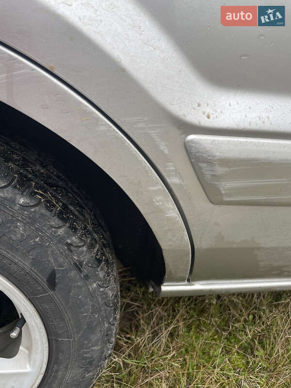 Хэтчбек Ford Fusion 2011 в Калиновке