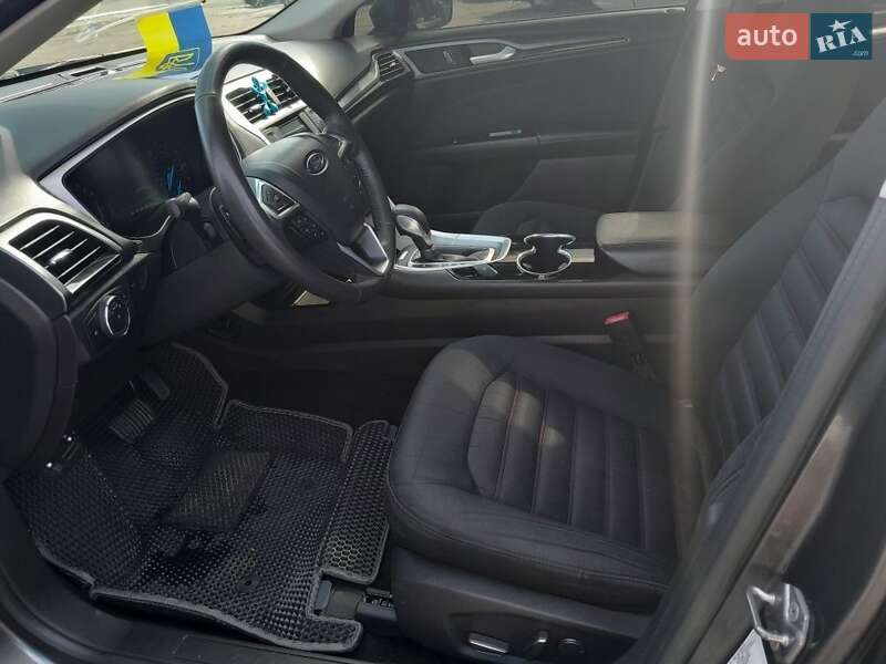 Седан Ford Fusion 2015 в Хмельницком фото 2 Седан Ford Fusion 2015 в Хмельницком