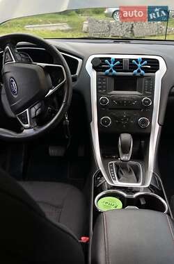 Седан Ford Fusion 2015 в Хмельницком