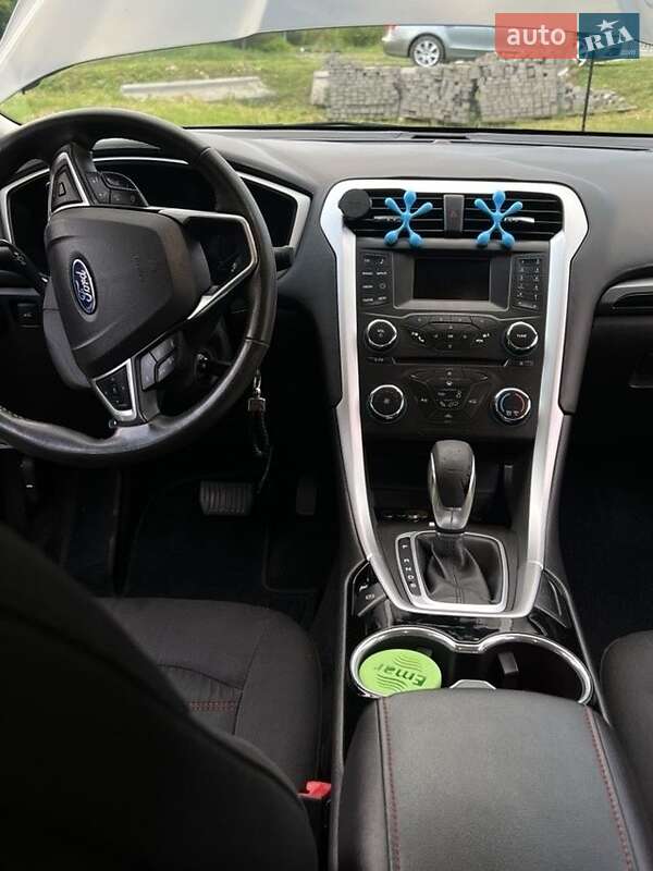 Седан Ford Fusion 2015 в Хмельницком фото 6 Седан Ford Fusion 2015 в Хмельницком