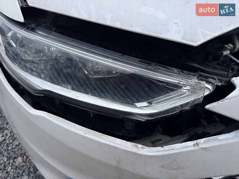 Седан Ford Fusion 2017 в Виннице