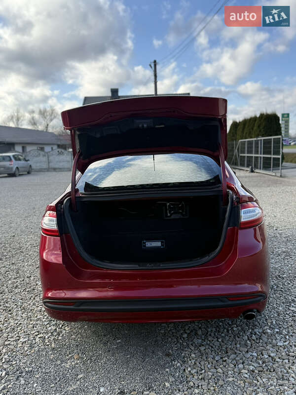 Седан Ford Fusion 2016 в Коломые