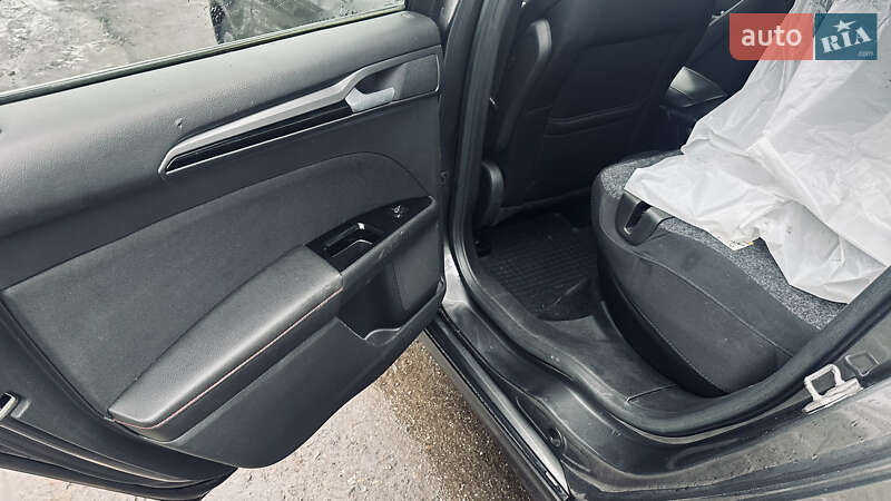 Седан Ford Fusion 2014 в Сумах фото 14 Седан Ford Fusion 2014 в Сумах