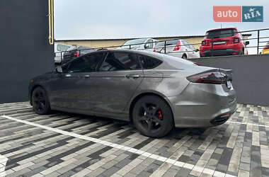 Седан Ford Fusion 2014 в Києві