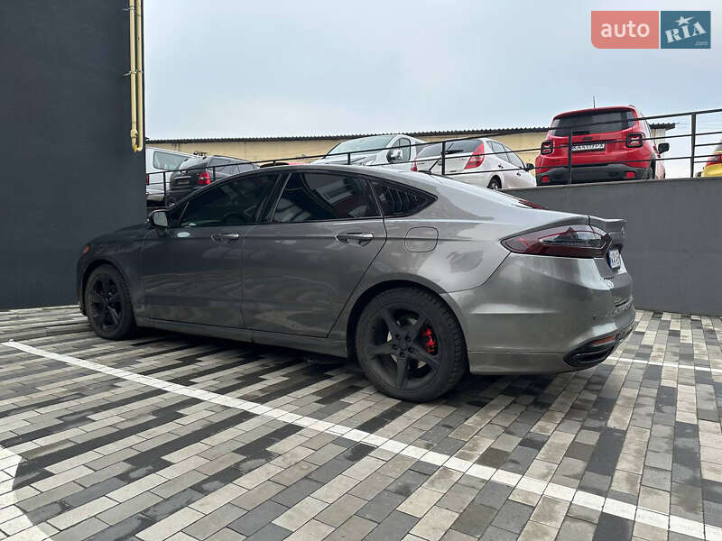 Седан Ford Fusion 2014 в Киеве