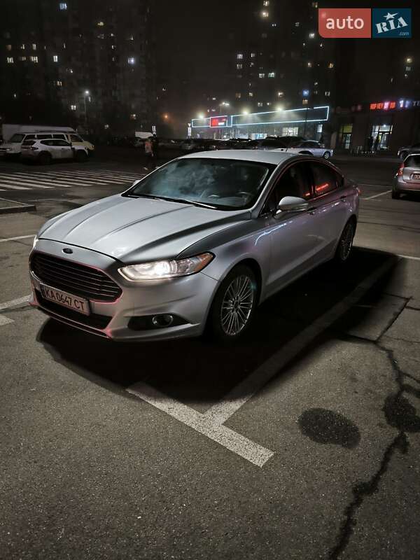 Седан Ford Fusion 2015 в Киеве фото 3 Седан Ford Fusion 2015 в Киеве