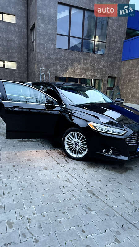 Седан Ford Fusion 2015 в Одессе