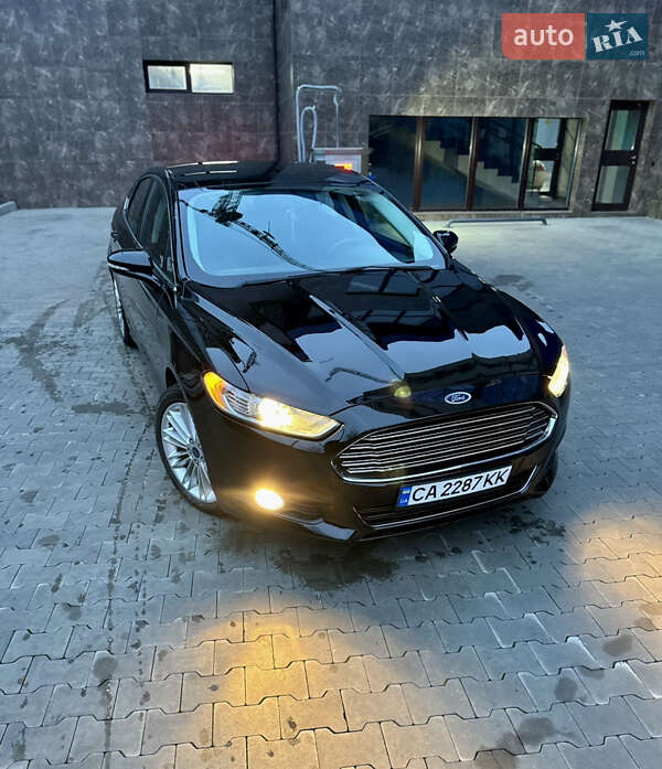 Седан Ford Fusion 2015 в Одессе