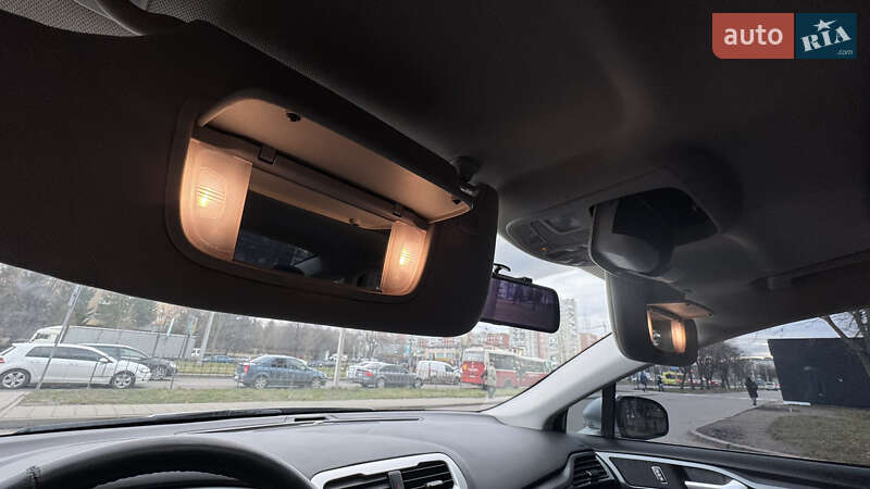 Седан Ford Fusion 2014 в Львове фото 28 Седан Ford Fusion 2014 в Львове