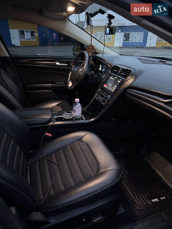 Седан Ford Fusion 2017 в Житомире