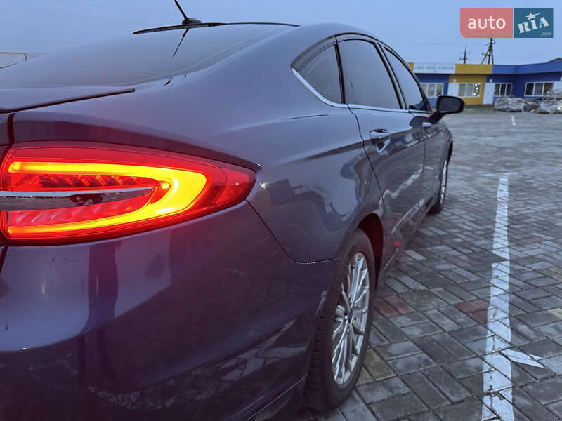 Седан Ford Fusion 2017 в Житомире