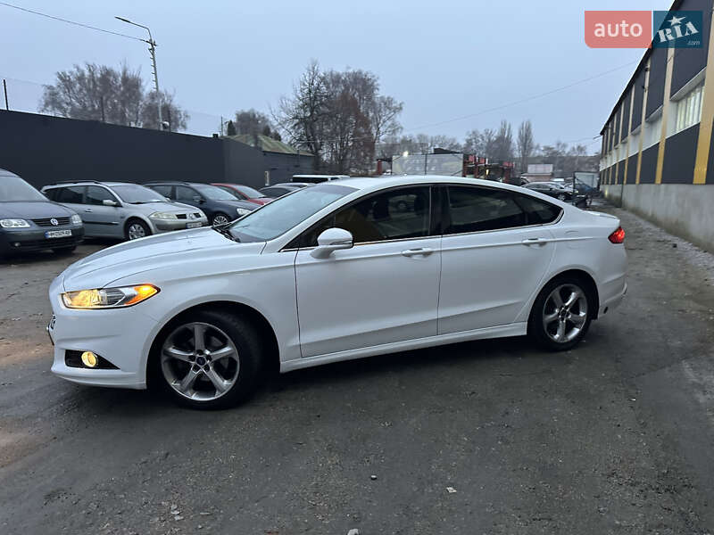 Седан Ford Fusion 2014 в Нежине