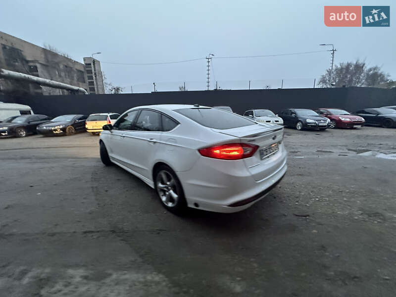 Седан Ford Fusion 2014 в Нежине