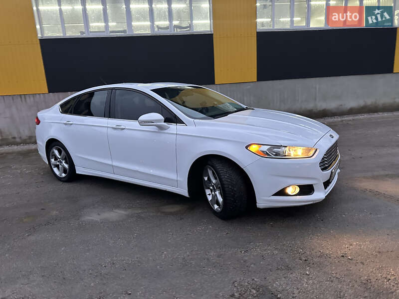 Седан Ford Fusion 2014 в Нежине
