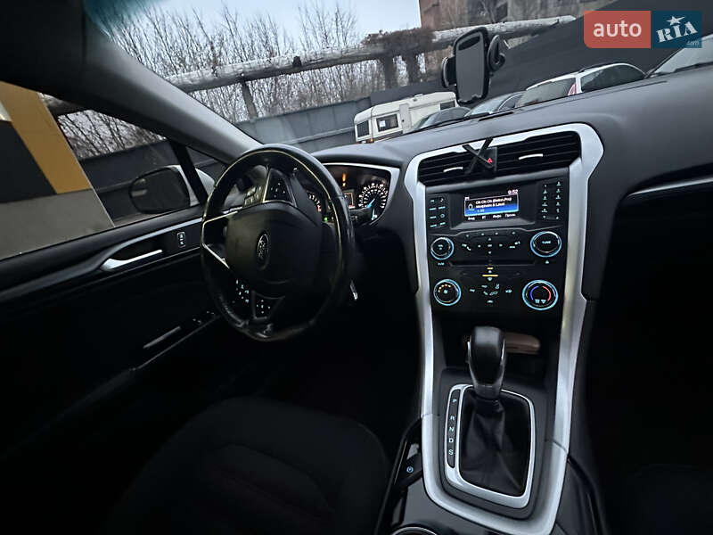 Седан Ford Fusion 2014 в Нежине