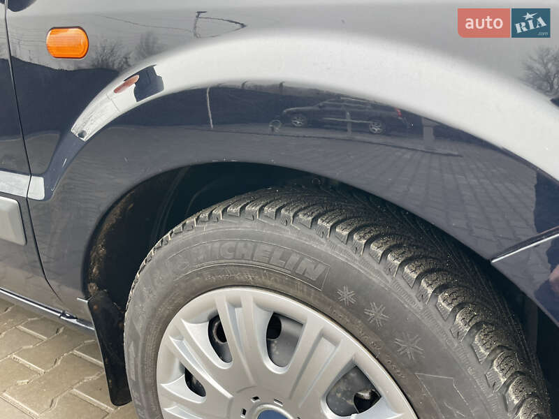 Хэтчбек Ford Fusion 2007 в Баре