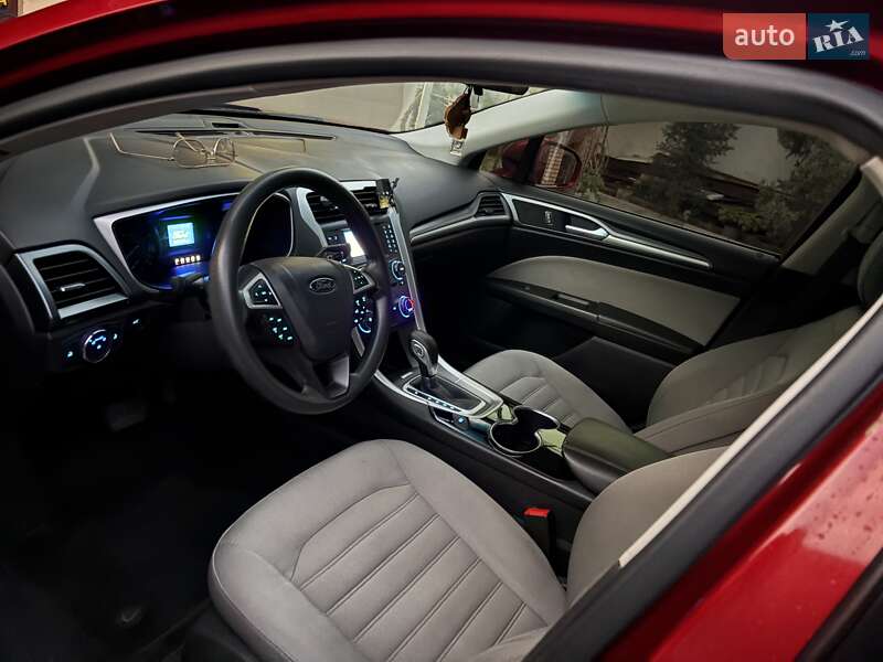 Седан Ford Fusion 2014 в Николаеве фото 7 Седан Ford Fusion 2014 в Николаеве