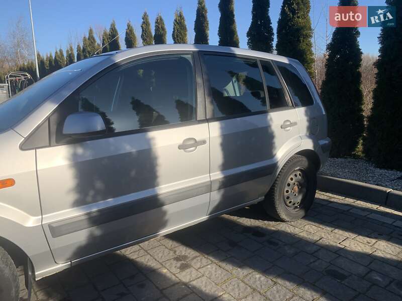 Хэтчбек Ford Fusion 2008 в Надворной фото 32 Хэтчбек Ford Fusion 2008 в Надворной