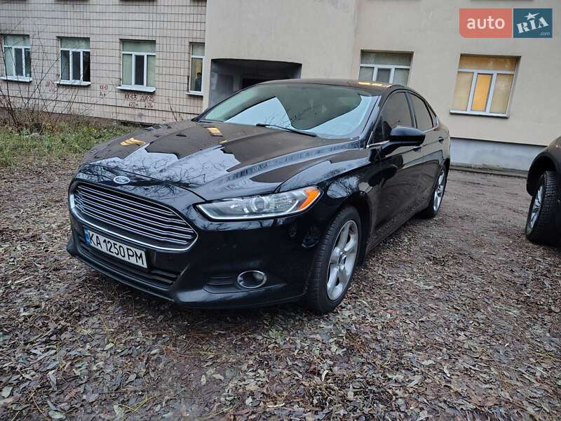Седан Ford Fusion 2016 в Киеве фото 10 Седан Ford Fusion 2016 в Киеве