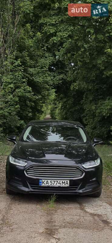 Седан Ford Fusion 2015 в Киеве фото 4 Седан Ford Fusion 2015 в Киеве