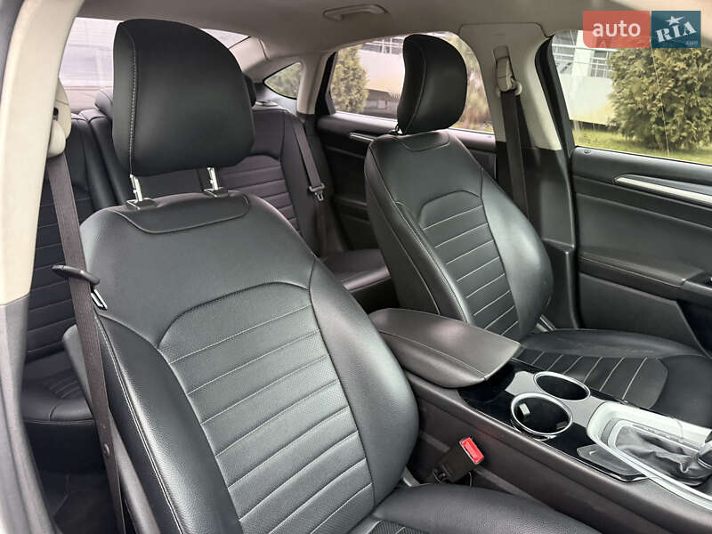 Седан Ford Fusion 2013 в Киеве