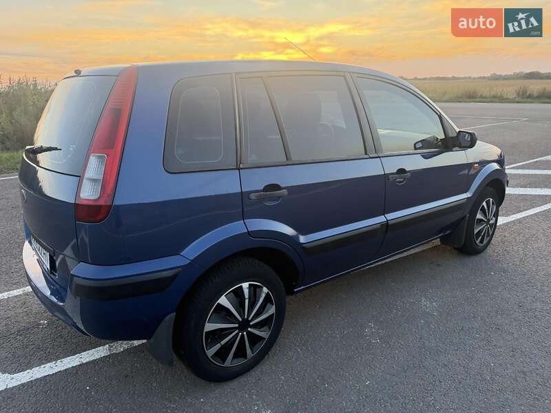 Хэтчбек Ford Fusion 2008 в Ичне фото 16 Хэтчбек Ford Fusion 2008 в Ичне