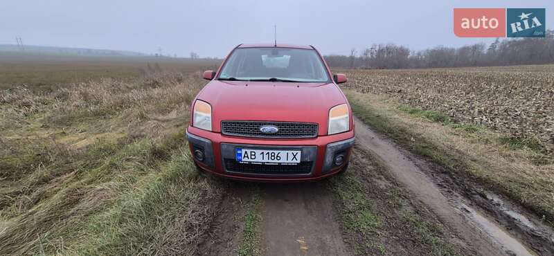 Хэтчбек Ford Fusion 2005 в Ладыжине фото 23 Хэтчбек Ford Fusion 2005 в Ладыжине