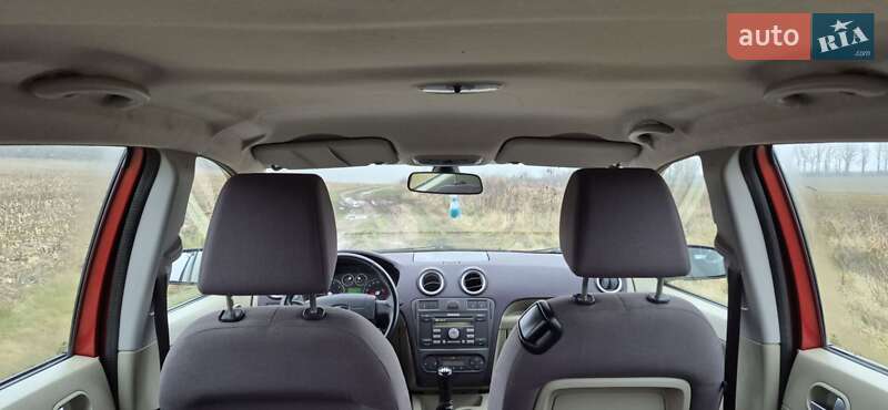 Хэтчбек Ford Fusion 2005 в Ладыжине фото 38 Хэтчбек Ford Fusion 2005 в Ладыжине