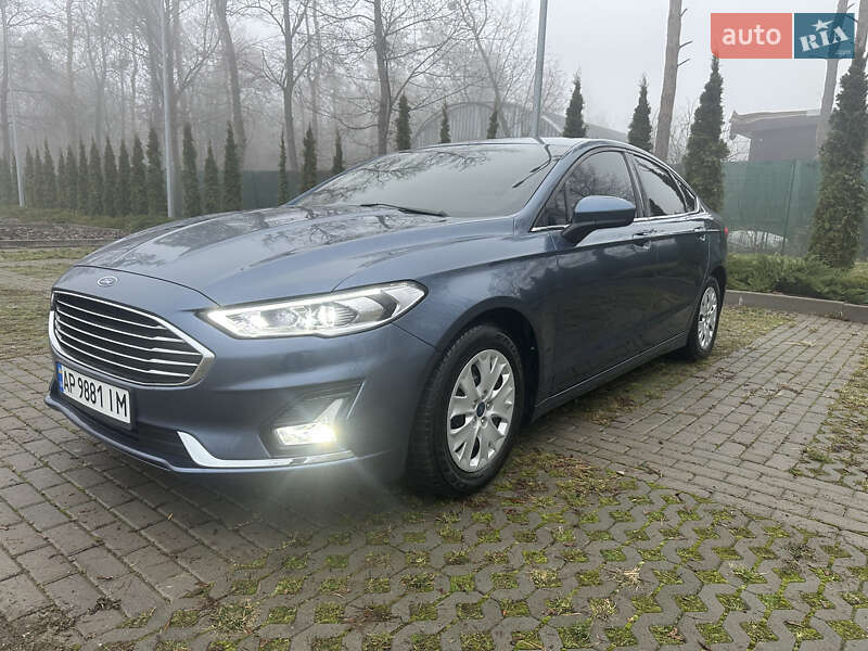 Седан Ford Fusion 2018 в Кривом Роге